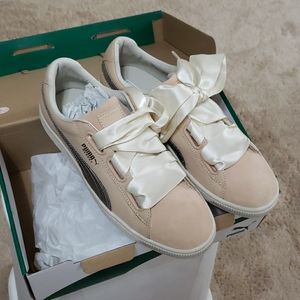 Puma Womens Basket Heart Up Natural Vachetta